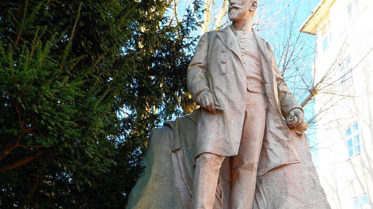 Das Carl-Wurmb-Denkmal in der Stadt Salzburg.  