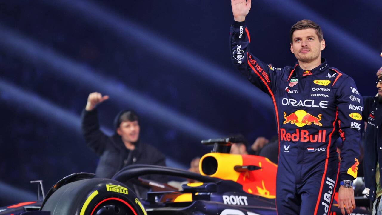 Formel-1-Weltmeister Max Verstappen bei der Saisoneröffnung der Formel 1 in London am Dienstagabend.  Formel-1-Weltmeister Max Verstappen bei der Saisoneröffnung der Formel 1 in London am Dienstagabend.