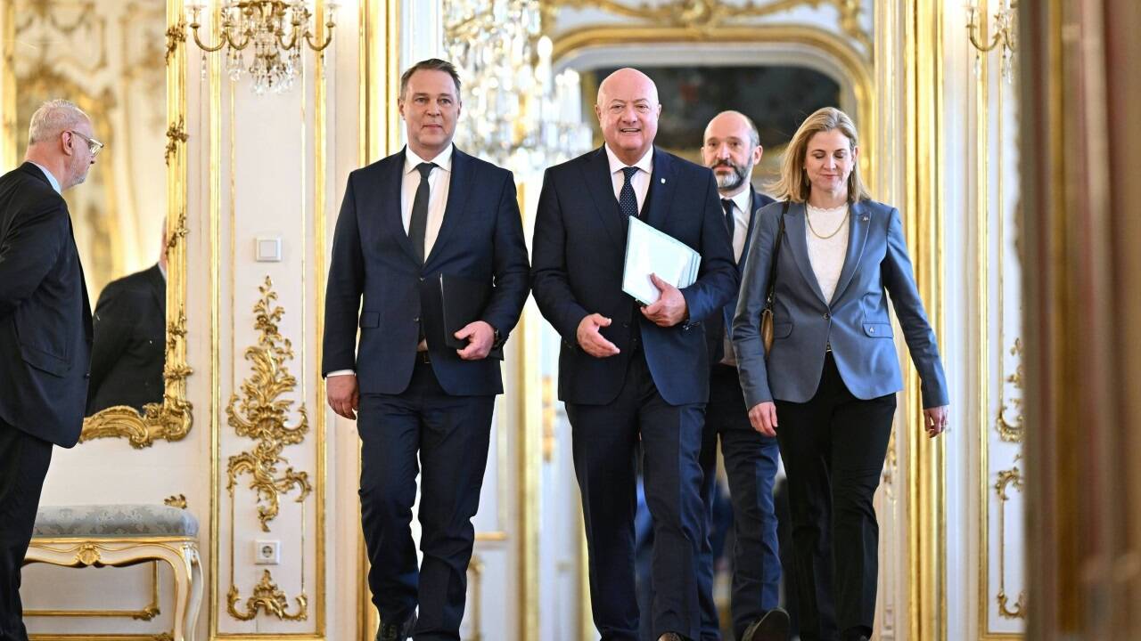 Die Parteispitzen zu Gast in der Hofburg. 