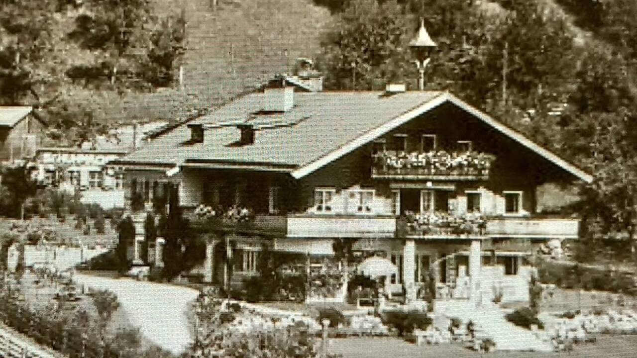 Die erste Station für Leokadia Justman im Pinzgau: Als Dienstmädchen in der Villa in Lofer. Die erste Station für Leokadia Justman im Pinzgau: Als Dienstmädchen in der Villa in Lofer.