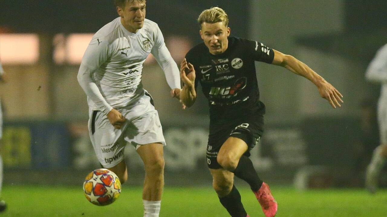 Simon Wintersteller (links) kann in der Salzburger Liga viele Positionen spielen. 