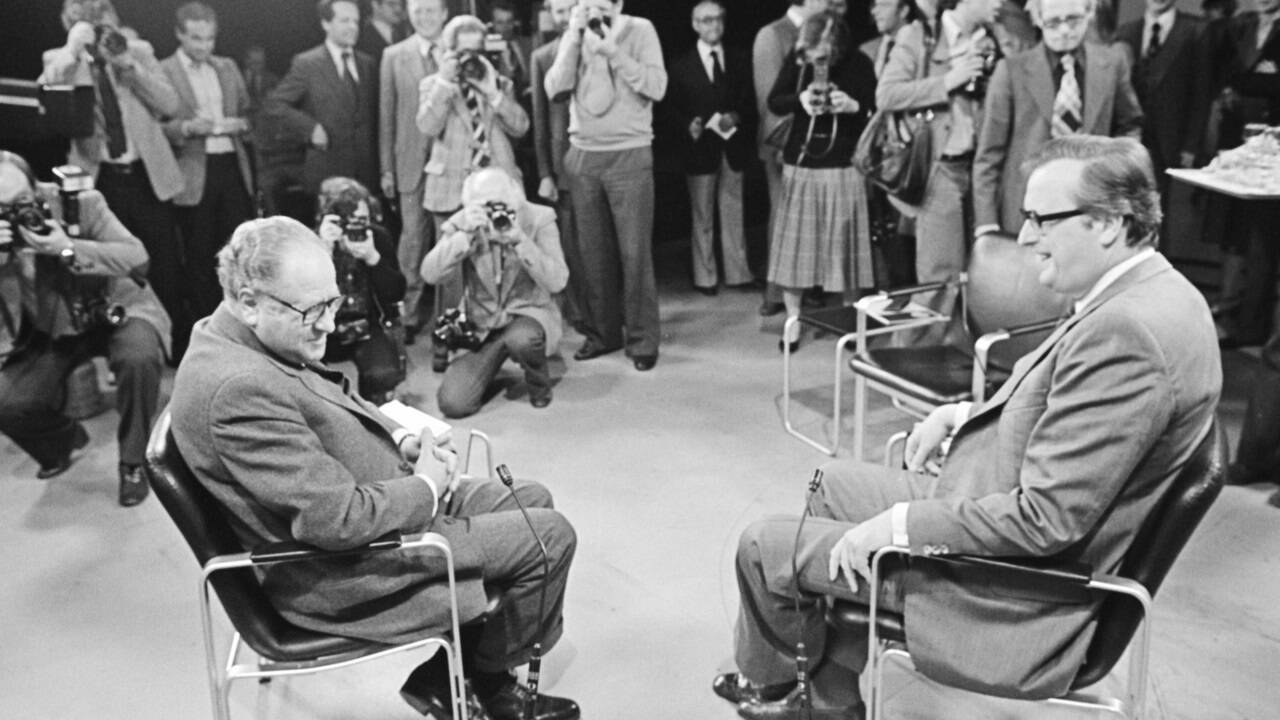 TV-Debatte zwischen Bruno Kreisky und Josef Taus. Foto: Ernst Kainerstorfer, 1975. TV-Debatte zwischen Bruno Kreisky und Josef Taus. Foto: Ernst Kainerstorfer, 1975.