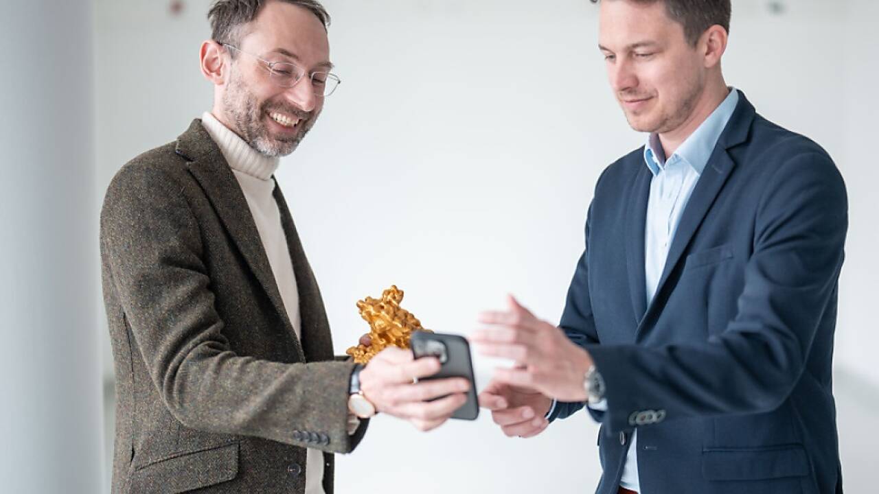 Bronstein (l.) und Winter (r.) steuern Geschicke von neuem Institut 