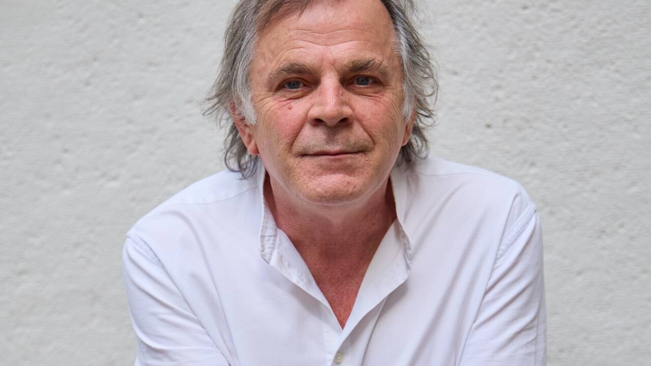 Markus Hinterhäuser ist Pianist; er war früher Konzertchef und ist jetzt Intendant der Salzburger Festspiele. Für 2026 gestaltet er erstmals auch das Programm für Schauspiel.  