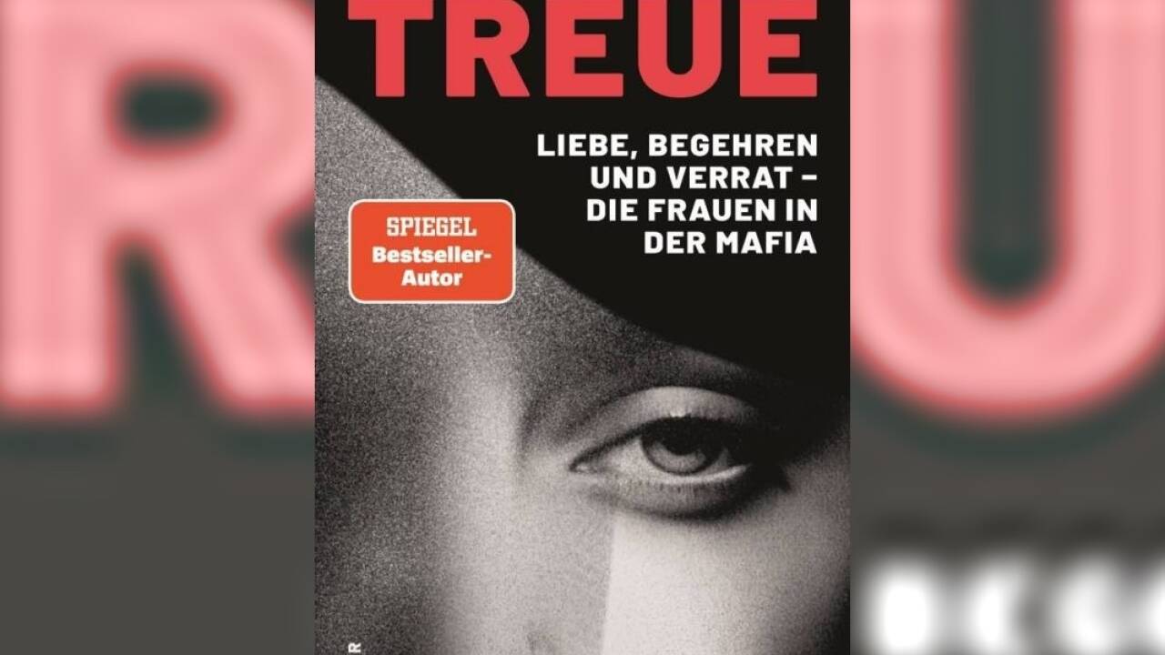 Frauen im Schatten männlicher Machtspiele der Mafia: In seinem neuen Buch „Treue“ macht Roberto Saviano schrecklich deutlich, wie die Mafia ihre eigenen Frauen zur Ware macht.  Frauen im Schatten männlicher Machtspiele der Mafia: In seinem neuen Buch „Treue“ macht Roberto Saviano schrecklich deutlich, wie die Mafia ihre eigenen Frauen zur Ware macht.