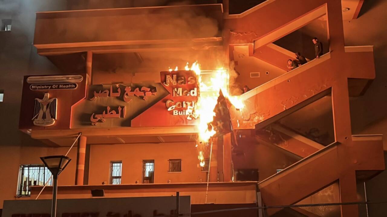 Aufnahme nach der Attacke auf das Nasser-Spital in Khan Younis Aufnahme nach der Attacke auf das Nasser-Spital in Khan Younis