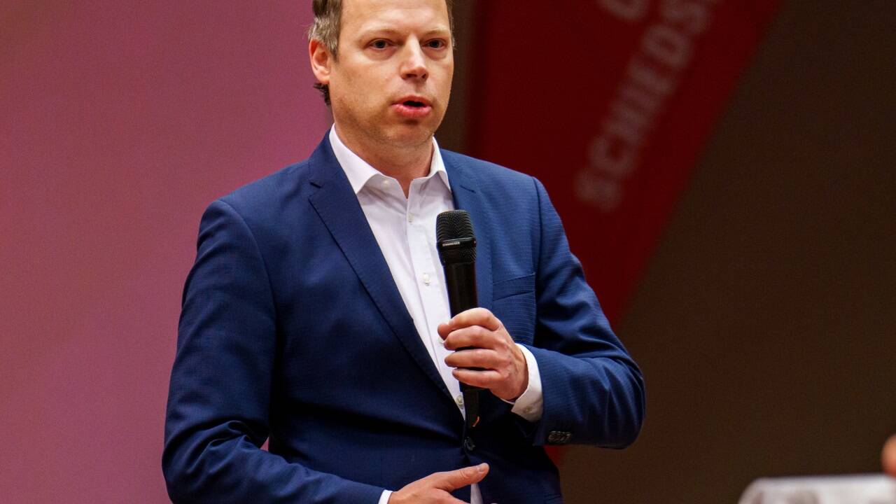 ÖFB-Generalsektretär Thomas Hollerer soll den Burgenländer Johannes Wutzlhofer als ÖFB-Präsidenten favorisieren.  