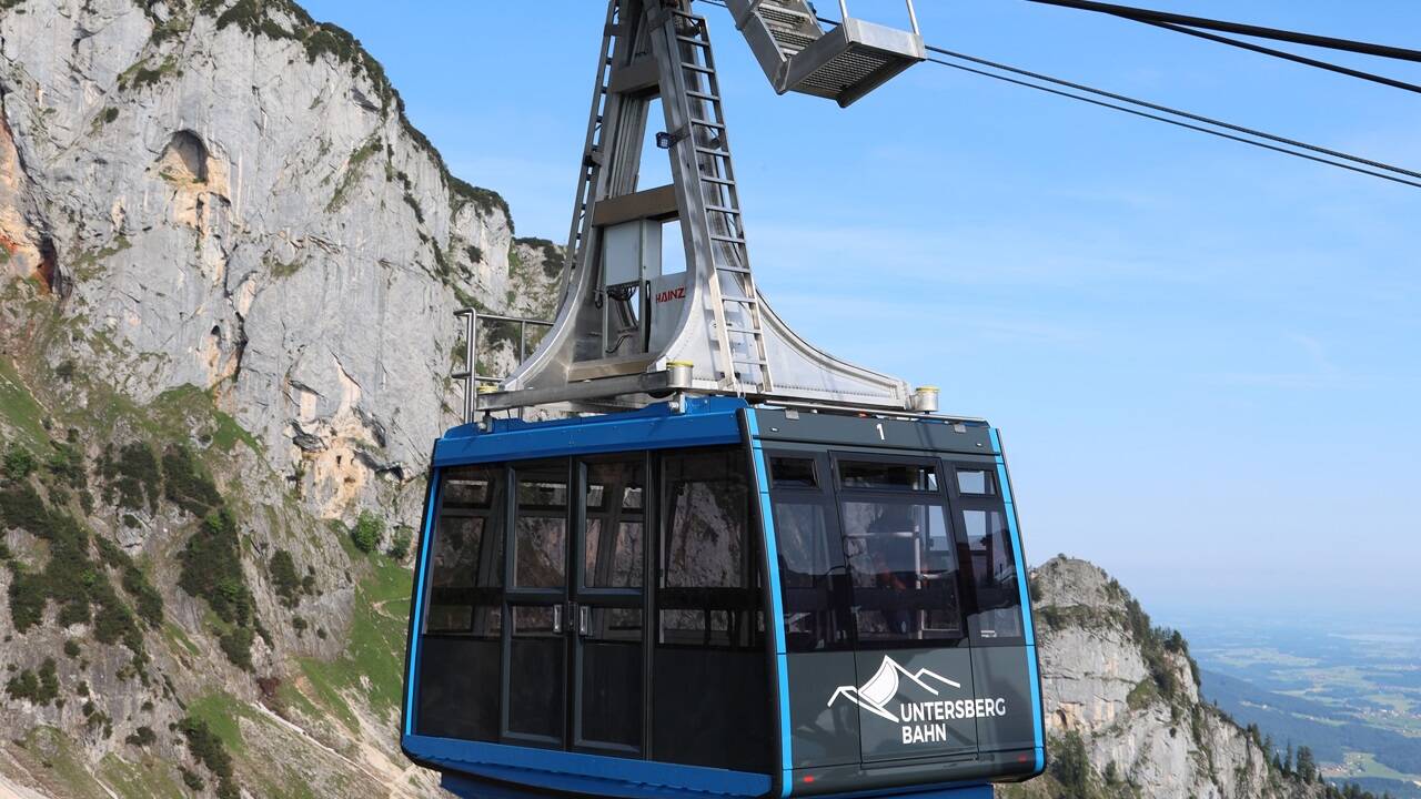 Die Untersbergbahn entführt Sie zu wunderschönen Aussichten, Wandern, Klettern, Paragleiten, gemütliche Hütten und vielem mehr. 