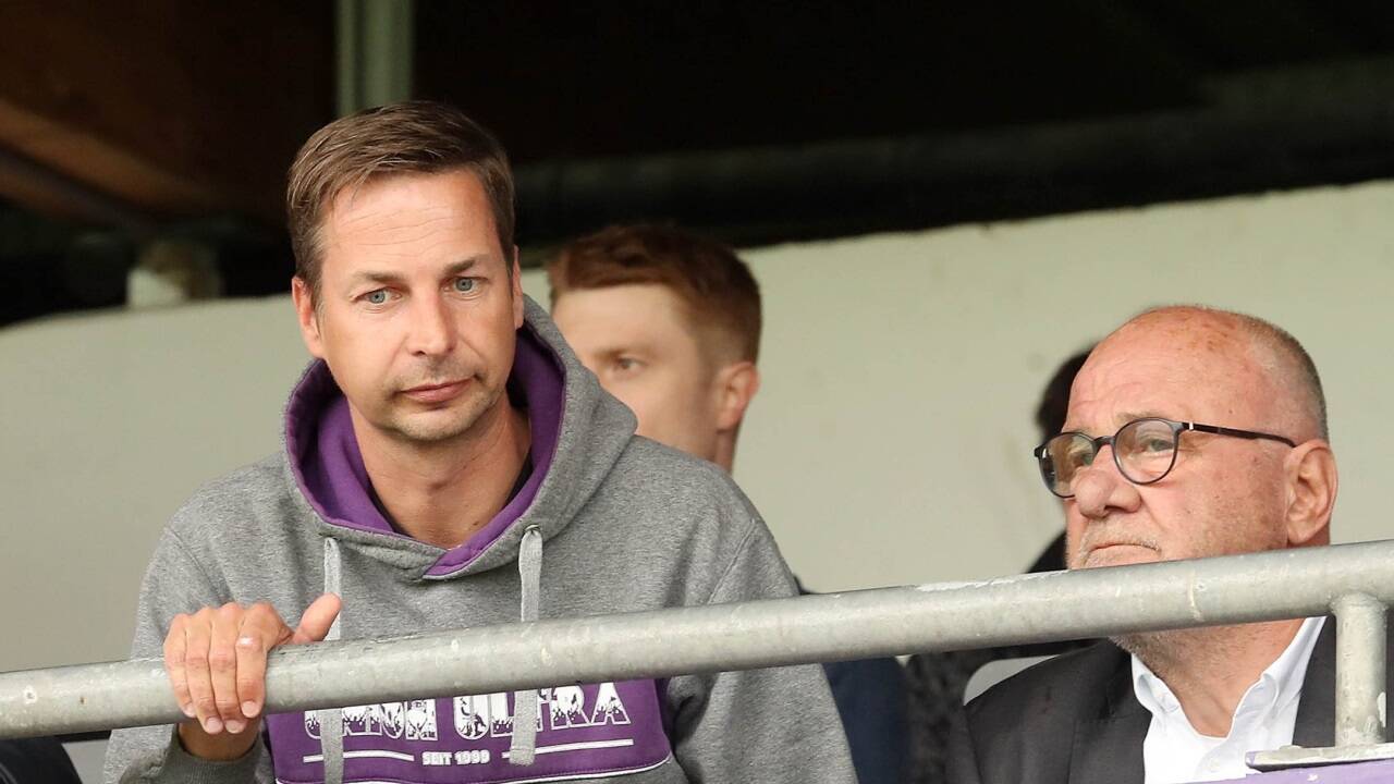 Obmann David Rettenbacher (l.) kämpfte am Donnerstag viele Stunden für Austria Salzburg.  