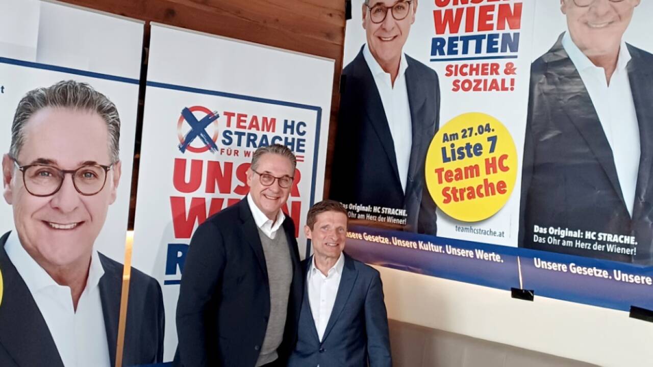 Das Team HC Strache absolvierte den Wahlkampfauftakt 