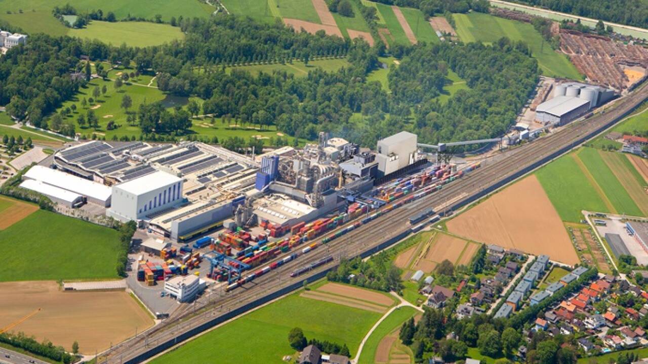 Eine Fotomontage des Werkareals mit dem neuen Kraftwerk.  