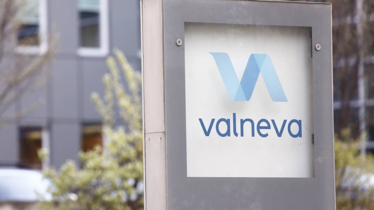 Der in Wien von Valneva entwickelte weltweit erste Impfstoff gegen das Chikungunya-Virus ist in der EU nun ab zwölf Jahren zugelassen.  