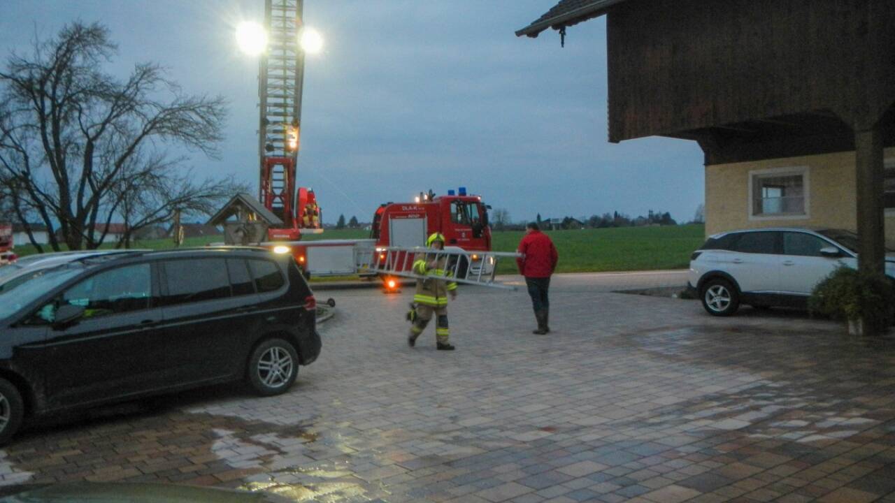Bilder von der Großübung in Oberndorf. 