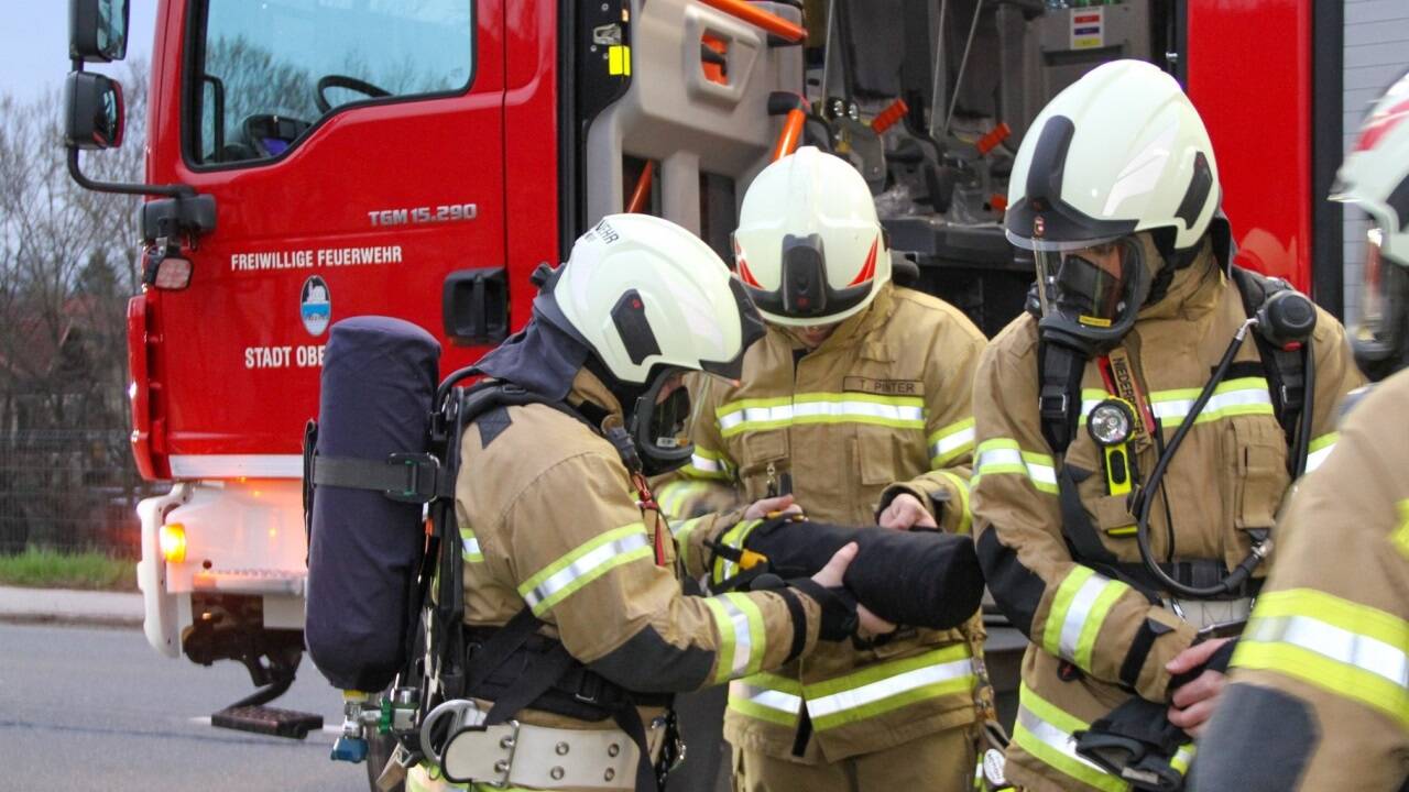 Bilder von der Großübung in Oberndorf. 