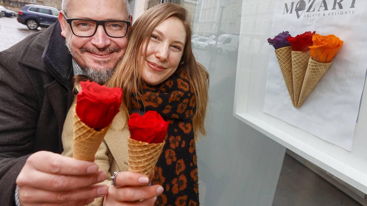 Hannah und Vjekoslav Ostojić sperren ihren Eissalon in der Salzburger Altstadt in der nächsten Woche auf. Hannah und Vjekoslav Ostojić sperren ihren Eissalon in der Salzburger Altstadt in der nächsten Woche auf.