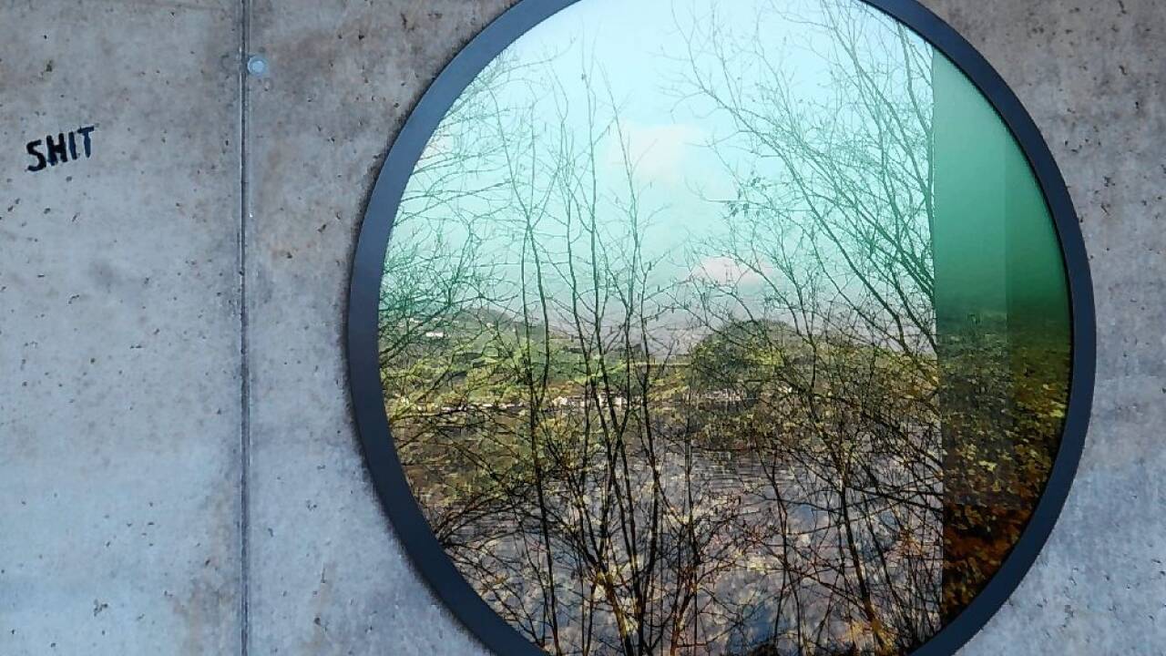 Ein- und Ausblicke beim Land-Art-Projekt Mondseeland beim Kienbergwandtunnel. 
