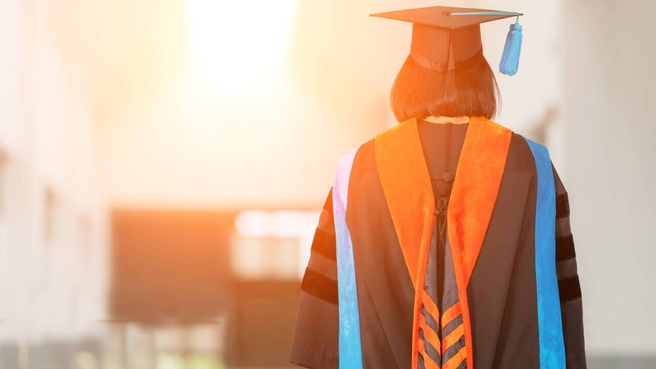 Die Debatte um das Doktoratsrecht für österreichische Fachhochschulen spaltet die akademische Gemeinschaft. 