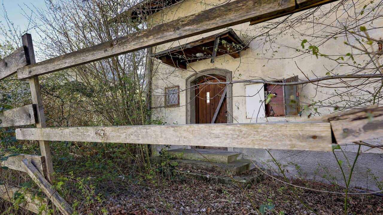 Durch die ehemals hier gelagerten Kunstschätze kam dieses Haus in Salzburg-Aigen in die Schlagzeilen. 