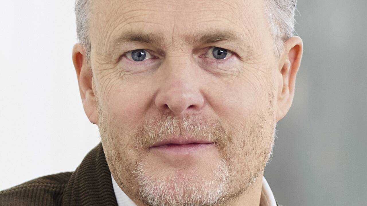 ... Arndt Brendecke. Er lehrt Geschichte der frühen Neuzeit und ist Sprecher des Sonderforschungsbereichs Vigilanzkulturen an der Ludwig-Maximilians-Universität München. 