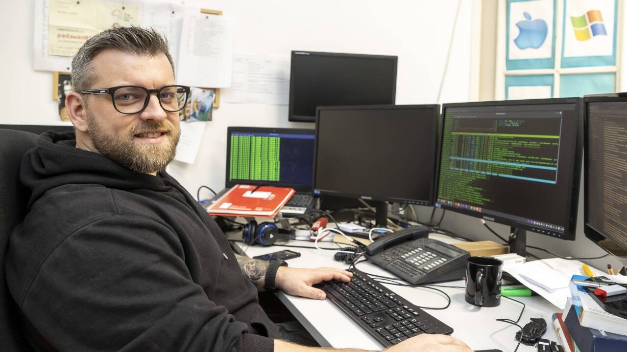 „Wir gehen von weiteren noch unbekannten Mittätern aus“, sagt Sasa Seslija, Cybercrime Ermittler des Stadtpolizeikommandos Salzburg. 