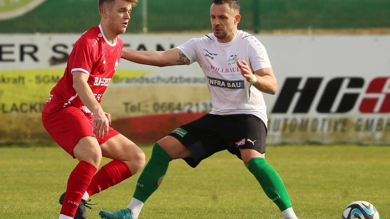 Daniel Offenbacher (rechts) spielt jetzt in der Salzburger Liga. 