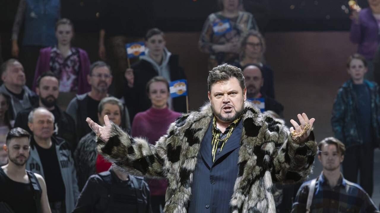 Vitalij Kowaljow als Iwan Chowanskij 