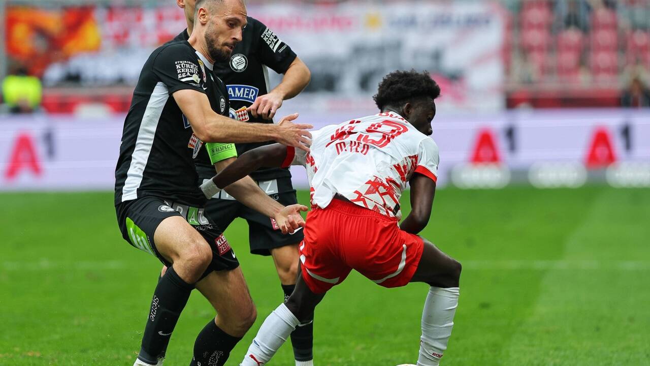 Red Bull Salzburg musste im Topspiel gegen Sturm Graz eine bittere Heimniederlage hinnehmen.  