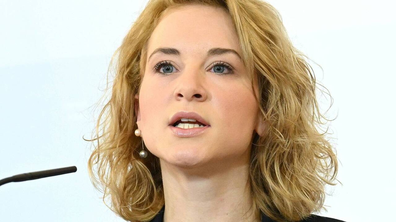 Eva-Maria Holzleitner (SPÖ) ist innerhalb der Bundesregierung für die Ressorts Wissenschaft, Forschung und Frauen zuständig.  