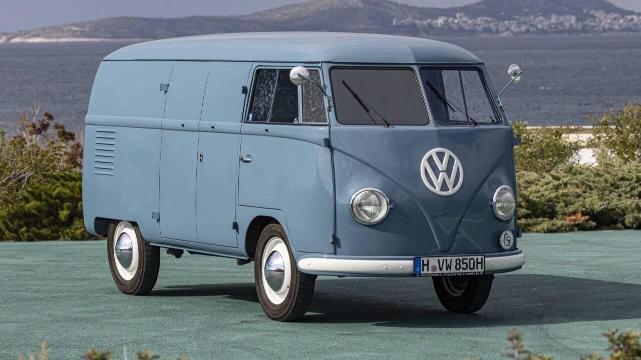 Ab 1950 wurde der VW T1 gebaut.  