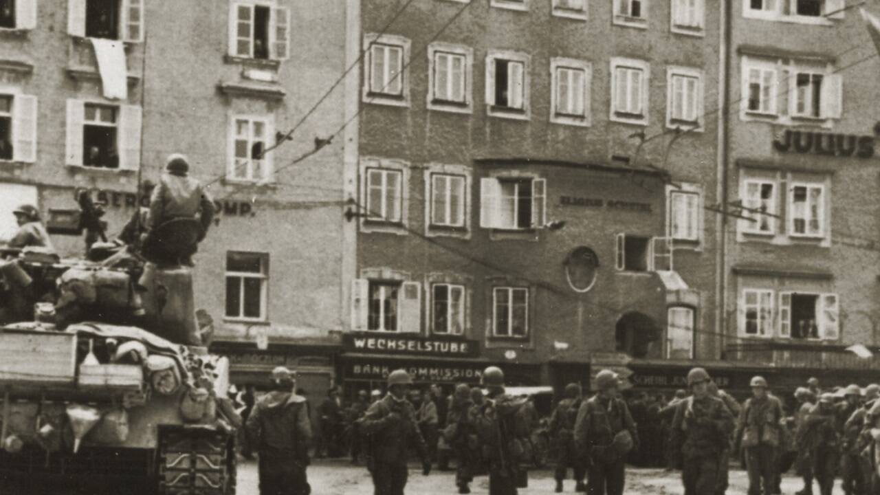Am 4. Mai 1945 rollten die ersten US-Panzer über die Salzburger Staatsbrücke. 