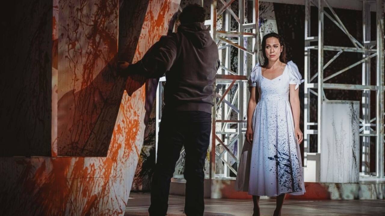 Szene aus „Parsifal“ bei den Tiroler Festspielen Erl.  Szene aus „Parsifal“ bei den Tiroler Festspielen Erl.