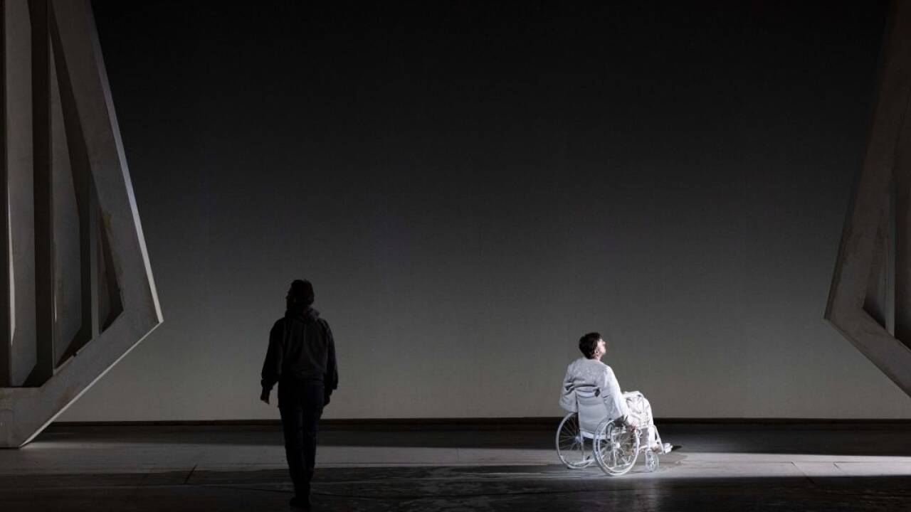 Szene aus „Parsifal“ bei den Tiroler Festspielen Erl.  Szene aus „Parsifal“ bei den Tiroler Festspielen Erl.