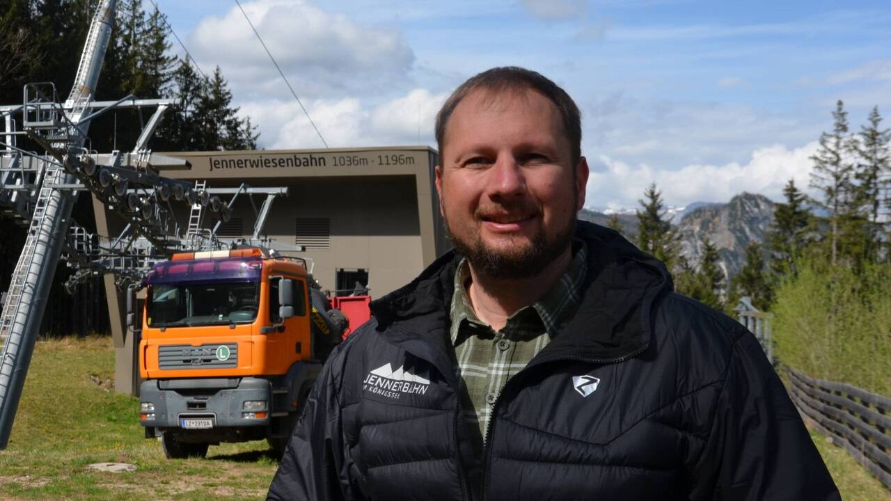 Thomas Mühlthaler bei der Talstation der Jennerwiesenbahn. 