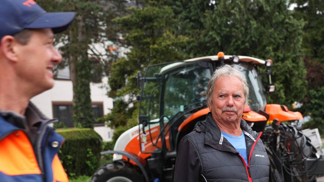 Bedankte sich bei den Bauhof-Mitarbeitern: Anrainer Hans Halek. 