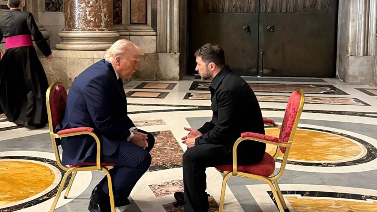 Trump und Selenskyj sprachen im Petersdom. 