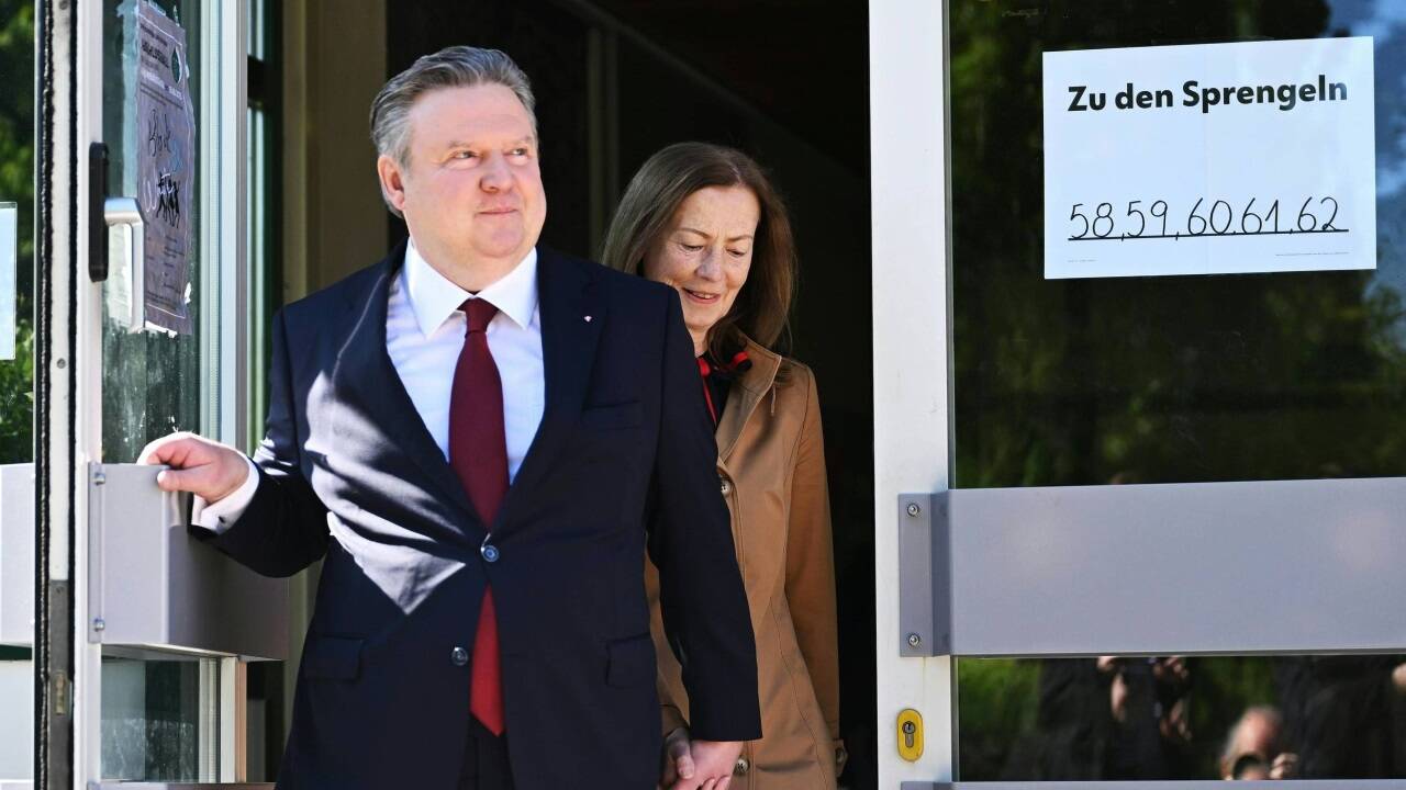 SPÖ-Bürgermeister Michael Ludwig geht als Sieger aus der Wahl, verbucht aber Verluste.  