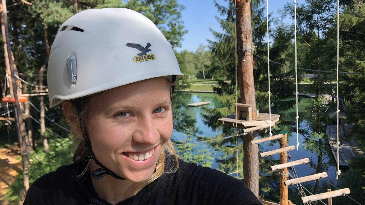 Die eigenen Grenzen austesten und so richtig Spaß haben können Sie im einzigartigen Waldhochseilgarten in Anif. 