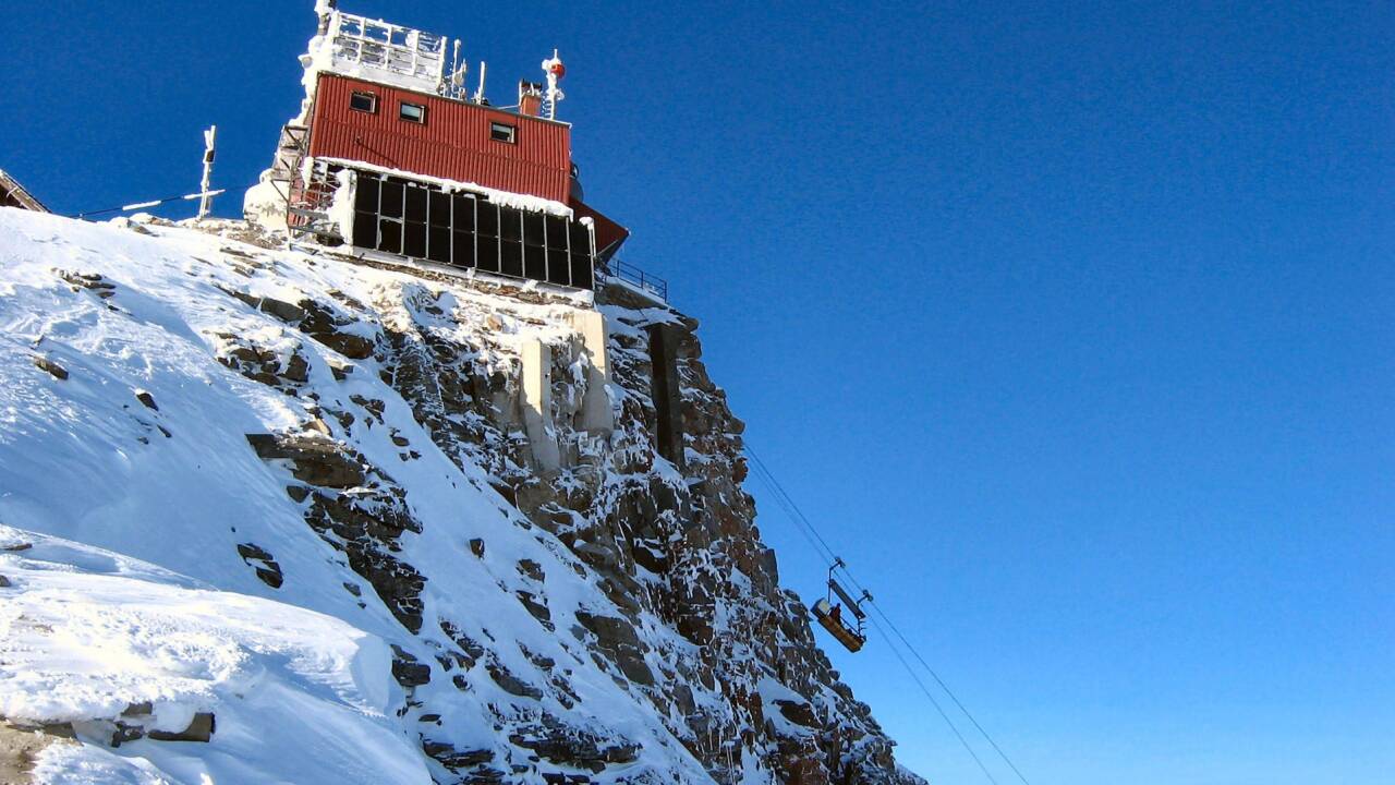 Das „Kisterl“ samt Passagier auf dem Weg zum Sonnblick-Observatorium. 