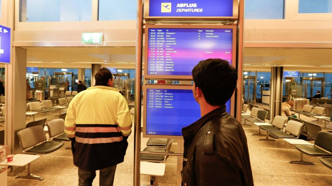 Ticket ohne Rückflug - Irakischer Flüchtling verlässt Salzburg
