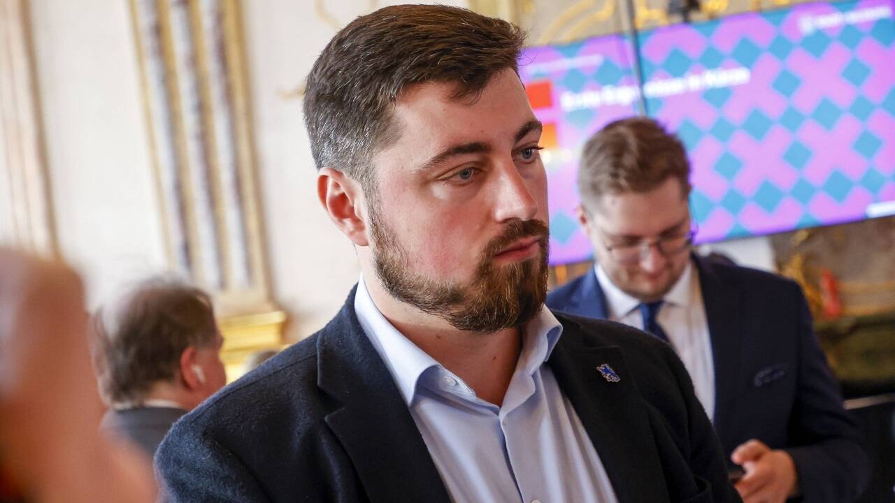 FPÖ-Stadtparteichef Paul Dürnberger fällt ein vernichtendes Urteil nach einem Jahr Stadtregierung. Aber: Ihm fallen sogar zwei Punkte ein, die für ihn gut gelaufen sind. 