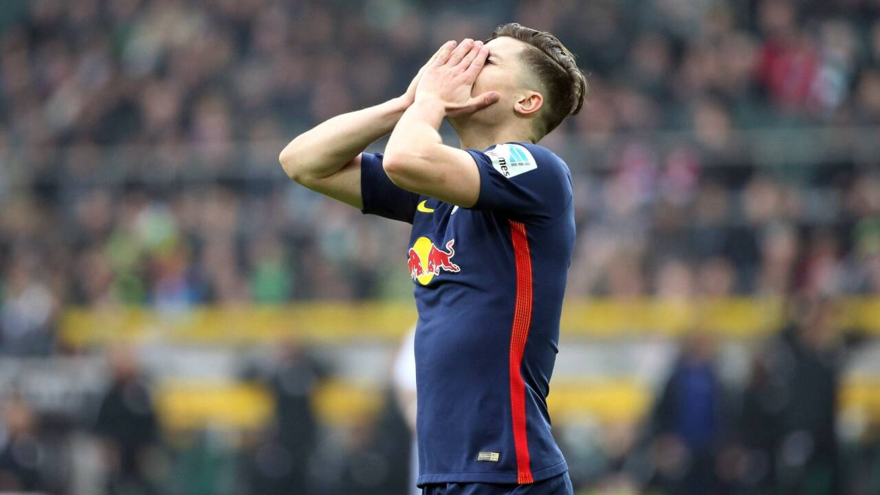 Der Transfer von Marcel Sabitzer sorgte 2014 für Kritik: Die Bullen nützen eine Ausstiegsklausel für das Ausland. Sabitzer wechselte von Rapid zu RB Leipzig, wurde dann nach Salzburg verliehen. 