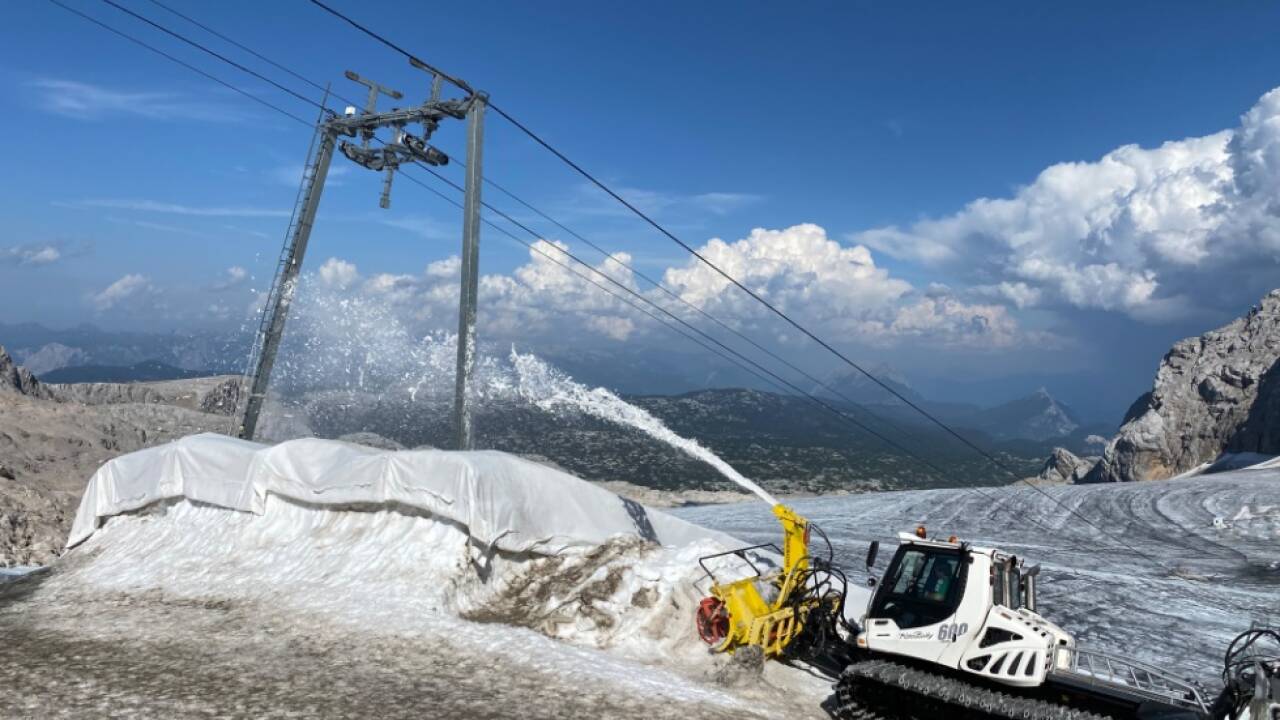 Liftanlagen am Dachstein-Gletscher 