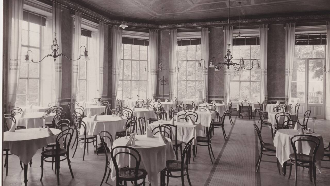 Speisesaal im Hotel zur Post in Bad Ischl. 