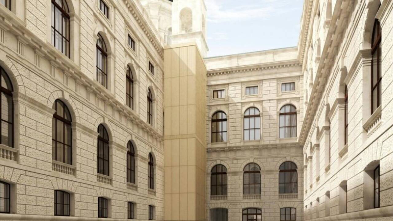 Der Spatenstich für den neuen Liftturm im Innenhof des NHM erfolgte am Mittwoch 