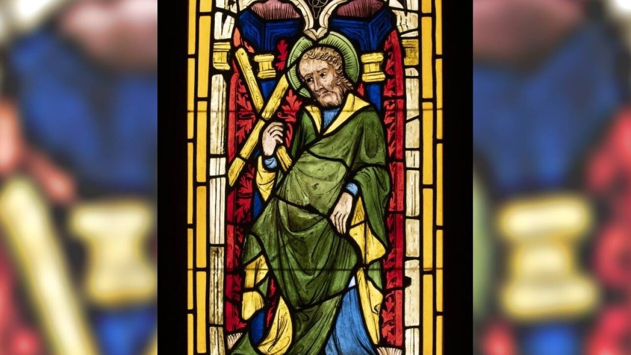 Der Heilige Andreas, eine der Leihgaben aus Krakau für die Sonderschau „Mittelalterliche und Neuzeitliche Glasmalerei“. 