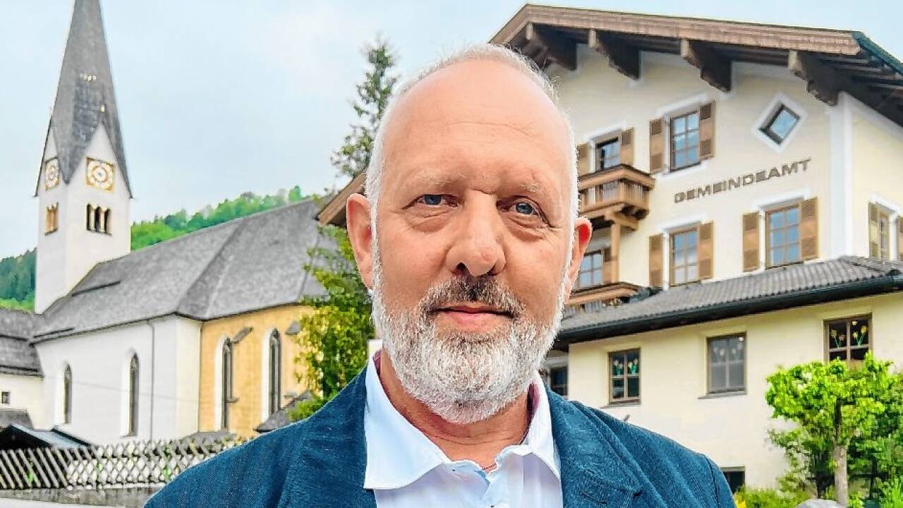 Josef Voithofer, kirchlich engagierter Bürgermeister von Stuhlfelden, traut dem neuen Papst zu, dass er die Reformbestrebungen von Franziskus voranbringen wird. 