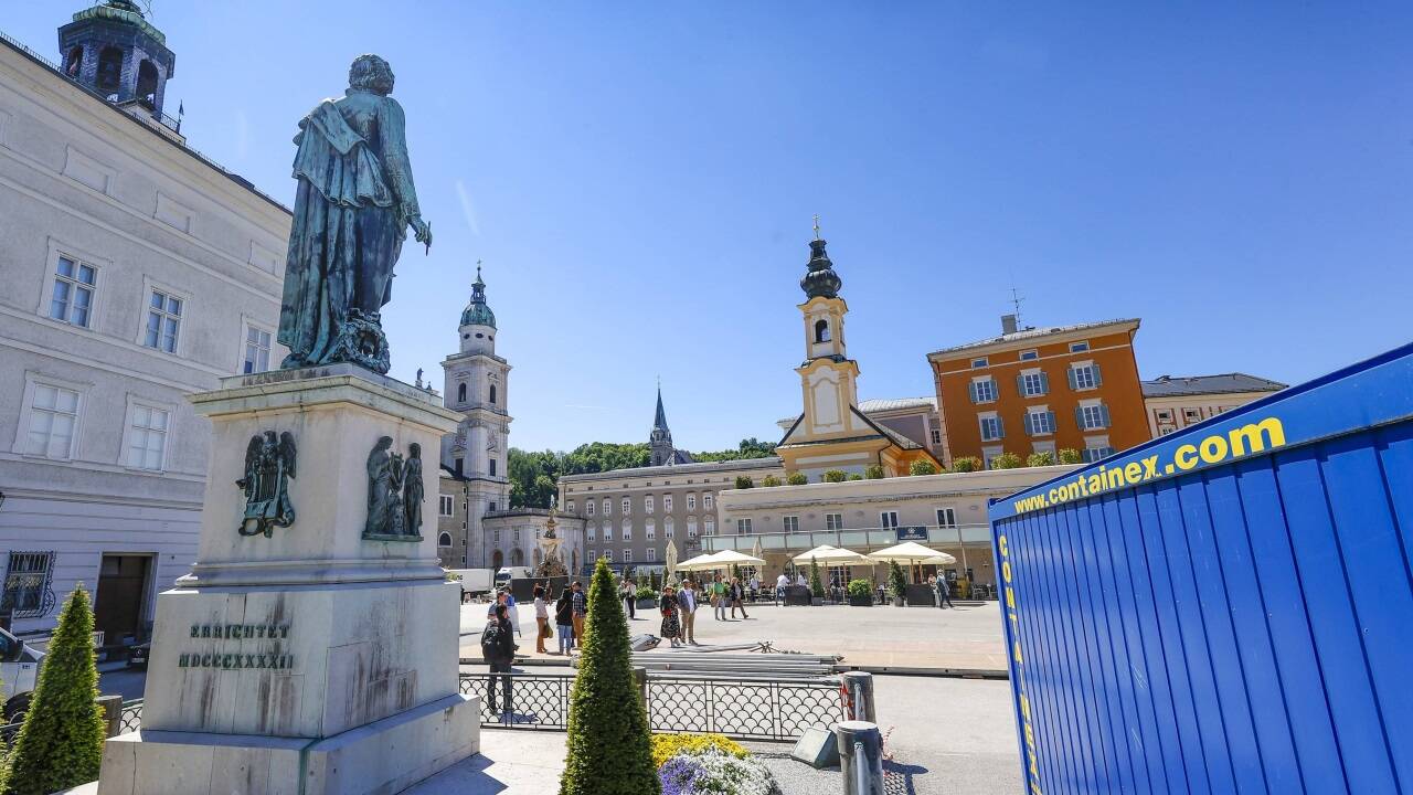 Der Mozartplatz in der Salzburger Altstadt wird ab dem Frühjahr 2026 neu gestaltet. 