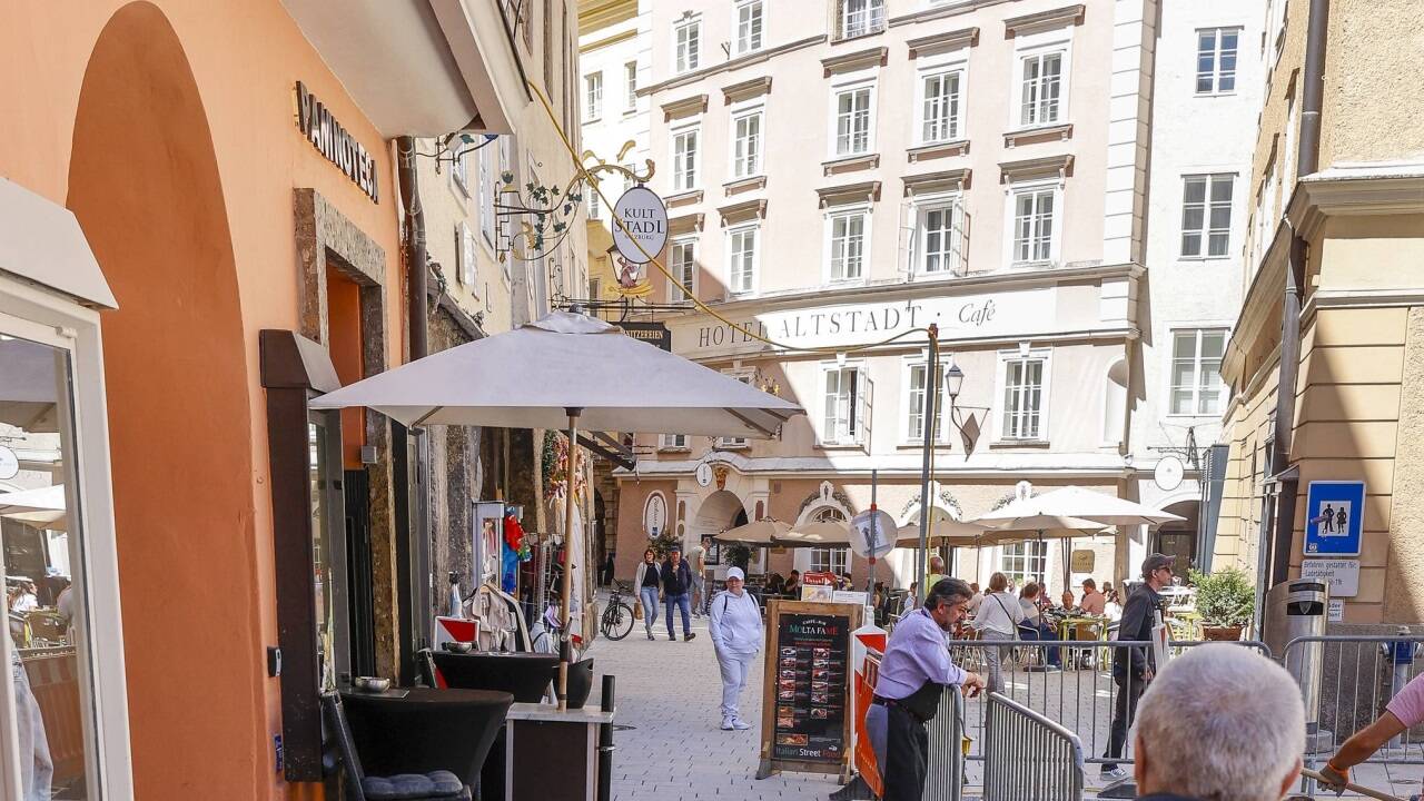 Die Arbeiten auf dem Waagplatz sind im Gange.  