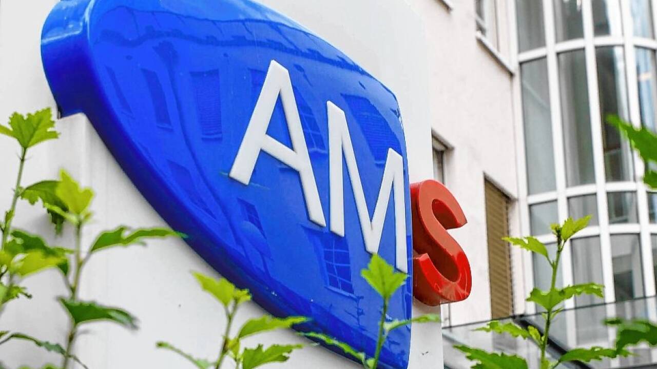 Das Arbeitsmarktservice verzeichnet eine leicht gestiegene Arbeitslosenquote im Vergleich zum April 2024. Besonders stark trifft es die Über-50-Jährigen.  