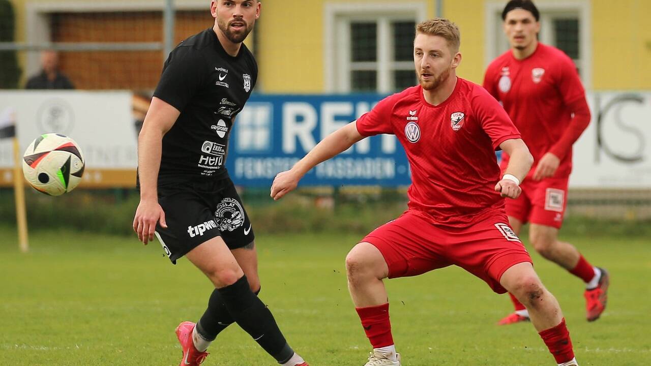 Christoph Siller (rechts) und Co. punkteten gegen Golling. 